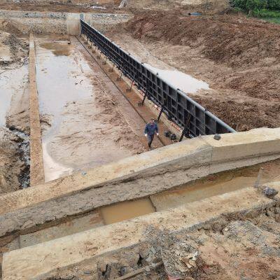 Hydraulic Steel Dam Gate Large Bottom Horizontal Axis Rotating Drive Hinge Dam River Landscape Dam Steel Gate
