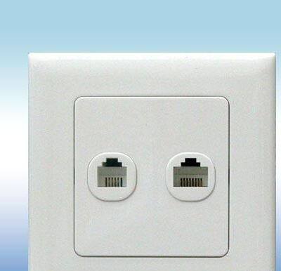 Tomacorriente de teléfono photo-2