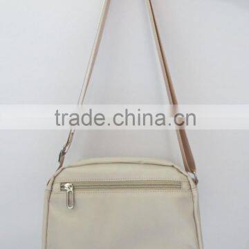 New Style Good Quality Waterproof Shoulder Bag for Women and Girls photo-5