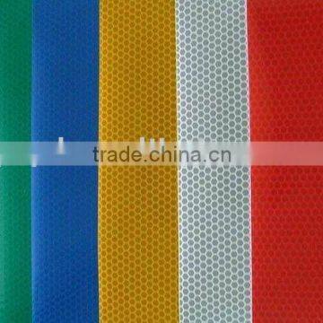 high intensity reflective sheeting