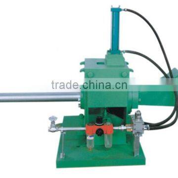 Gripping shear for steel making line