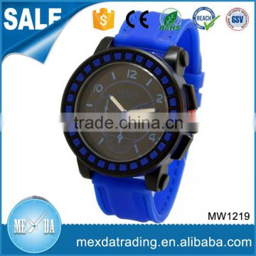 hot sell silicone band royalblue new fashion japan movt waterproof good chinese watches                        
                                                                                Supplier's Choice