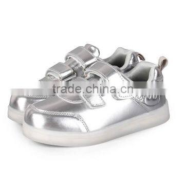 2016 Cheap Fashinable Kids Led Light up Luminous Casual Shoes Shcool Shoes for Boys Girls photo-2