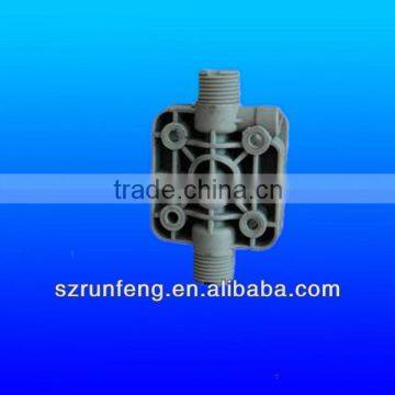Custom Made Injection Molding Pipe Fittings
