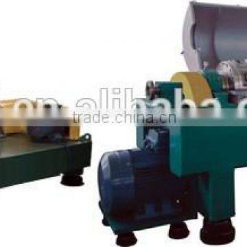 Continuous decanter centrifuge for sludge dewatering