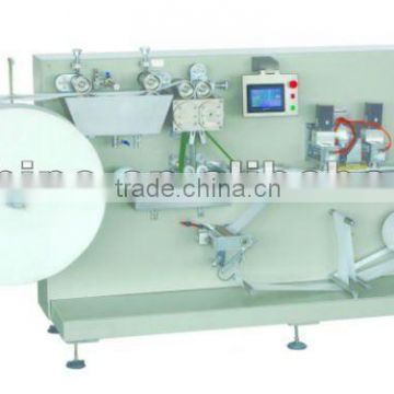 Automatic wet tissue packing machine