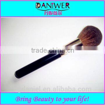 High quality refillable powder brush