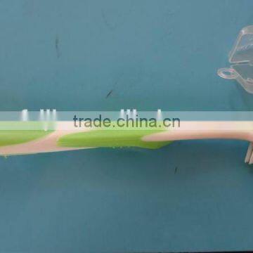 Wholesale pp material travel disposable toothbrush with cap for hotel