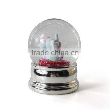 2015 Newest Elephant Plastic Snow Globe for Christmas photo-3