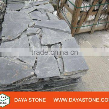 Irregular slate flagstone