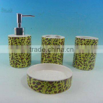 2015 porcelain Jars full printing 4pcs Bath Accessories Set