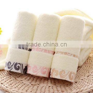 Towel wholesale high - quality cotton twist yarn jacquard clouds thick towel gift custom LOGO face towel