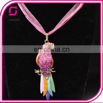 Europe and the United States Fashion Exaggerated Color Feather Parrot Lace Necklace