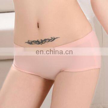 Breathable Seamless Ladies Underwear Silk Panties for Women photo-3