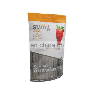 Resealable Stand Up Pouch Zip Lock Biodegradable Foil Bag Food Packaging Bag Dried strawberry Dried Fruit Bag