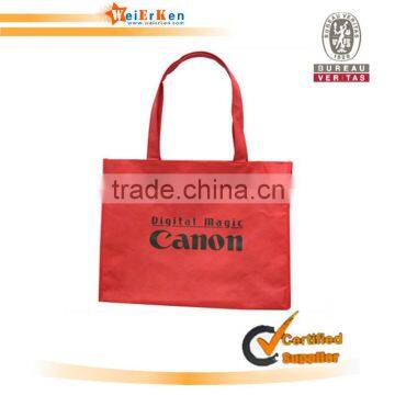 Non woven and reusable nonwoven shopping bag