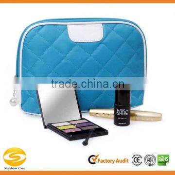 High quality quilted polyester personalized cosmetic bag,high quality with cheap price promotional cosmetic bag