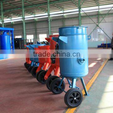 Sand Blasting Booth With Blasting Pot in China photo-2