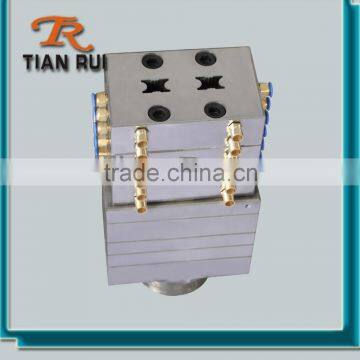 Delicate WPC Keel Moulding photo-5