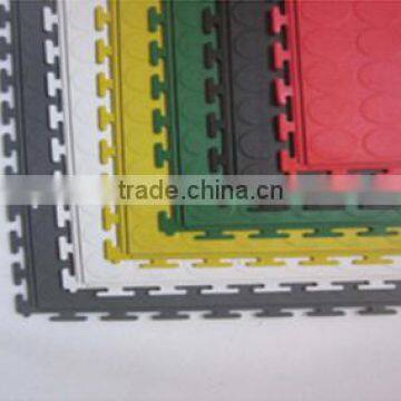 PVC LOCKED MAT WITH LEAF DESIGN