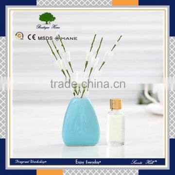 Vanilla/Lavender/Lily fragrance perfume essential oils pure china supplier reed diffuser with flower rattan sticks