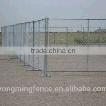 Galvanized chain link fence and PVC coated chain link fence