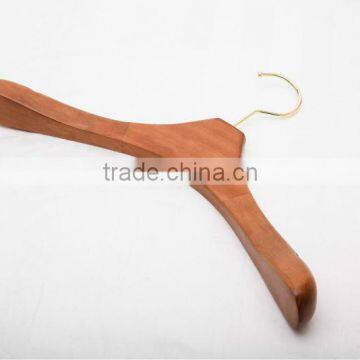 BRWON WOODEN COAT HANGER ASDC13
