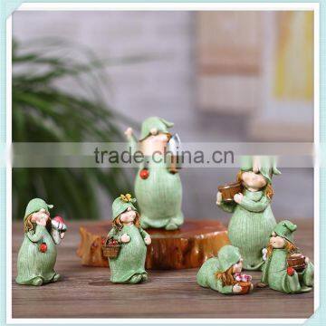 resin elfin figurine resin elfin statue for decoration