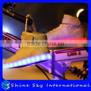 Fashion Latest Design Led Shoes Silver Gold Red Led Shoes