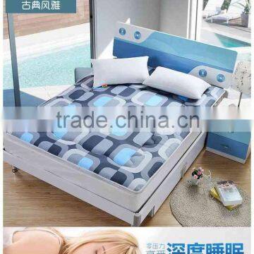 Double Patterned Memory Foam Waterproof Bed Mattress Pad photo-2