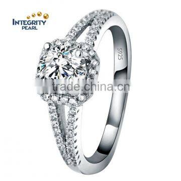 SSD055 Fashion AAA 925 Sterling Silver Engagement Ring for Women