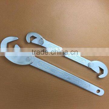 Universal wrench without Grip