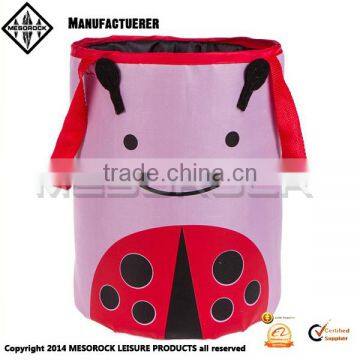 Creative Design Multifunctional Portable Auto Hanging Bag Folding Cartoon Car Trash Bin photo-4