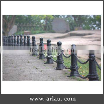 Arlau Cast Iron Road Block