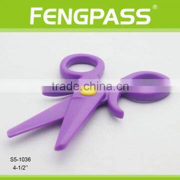 S5-1036 4.5 Inch Plastic Blades With Plastic Handle Small Scissors photo-4