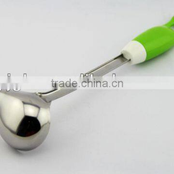 2014 New Design Stainless Steel Kitchenware Ladle photo-3