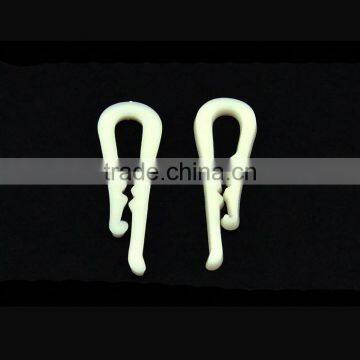 7cm Milk White Big U Shape Plastic Shirt Collar Clips With Teeth photo-2
