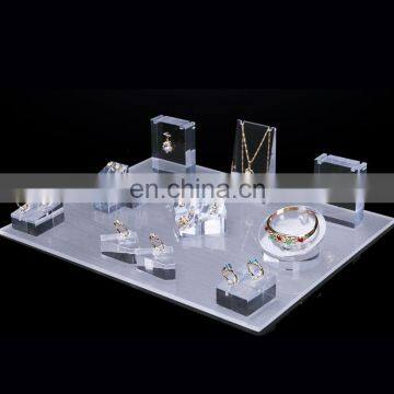 Luxury Counter top jewelry display stand Frosted acrylic jewelry display stand set