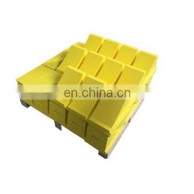 Yellow Plastic Wheel Chock Stopper Loading Capacity 30 Tons Safety Block