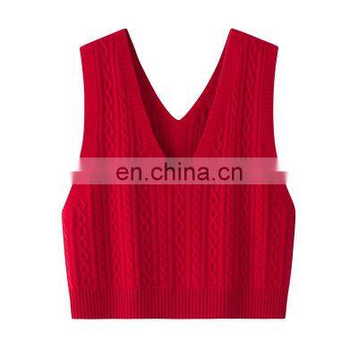 Hot Sale Cable Knitted Lady Tank Top Casual Short Style V-Neck Cashmere Woolen Fabric Embroidered Logo on Back for Suits