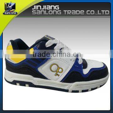 2016 china cheap leisure skateboard fashion footwear kids