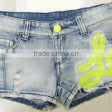 2016 latest design jeans pants lady denim jeans beaded sexy jeans wholesale short pants hot sale