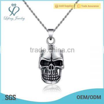 Wild fashionable stainless steel big skull head long necklace pendnat