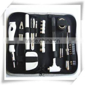 2015 new hand car repair tool kit portable multi Auto repair tool set emergency tire repair tool for promotion HW04014