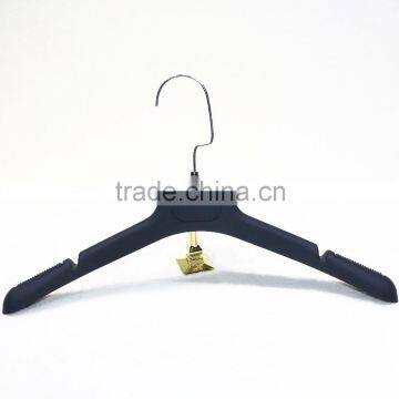 Wholesale China supplier plastic coat hanger with metal hook