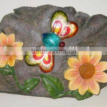 Polyresin Solarlight Stone For Garden Decoration Craft