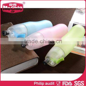 Mochic Custom 700ml Sports Water Bottle With Spray for Travel / Outdoor Gym Plastic Spray Water Bottle for Promotional Gift photo-2