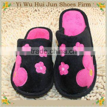 Fachion Cotton Winter Warm Indoor Slippers Disposable Travel Slippers photo-3