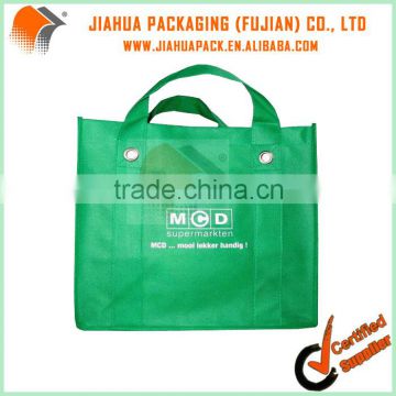 strong nonwoven bag with metal eyehole