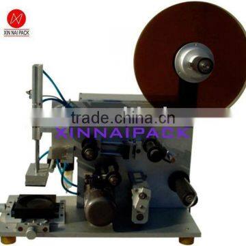 LBP50 Semi-automatic flat Labelling Machine